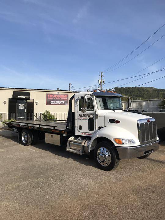 Hughes Paint & Body Works Towing & Recovery in Oxford, AL.